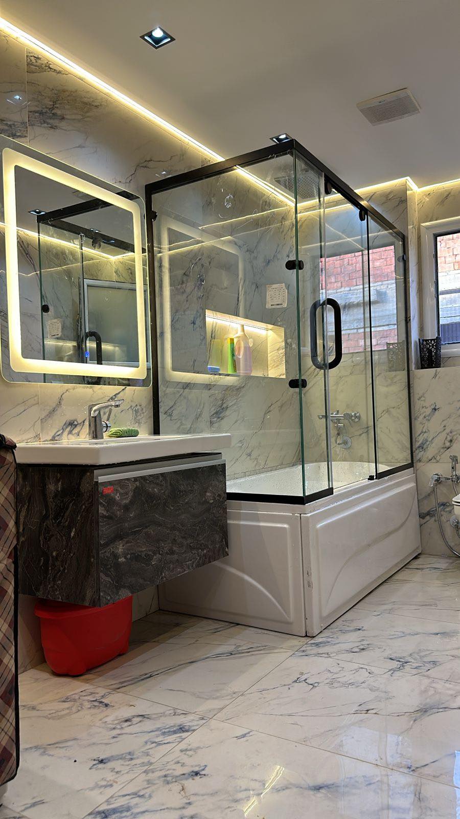 كابينة شاور